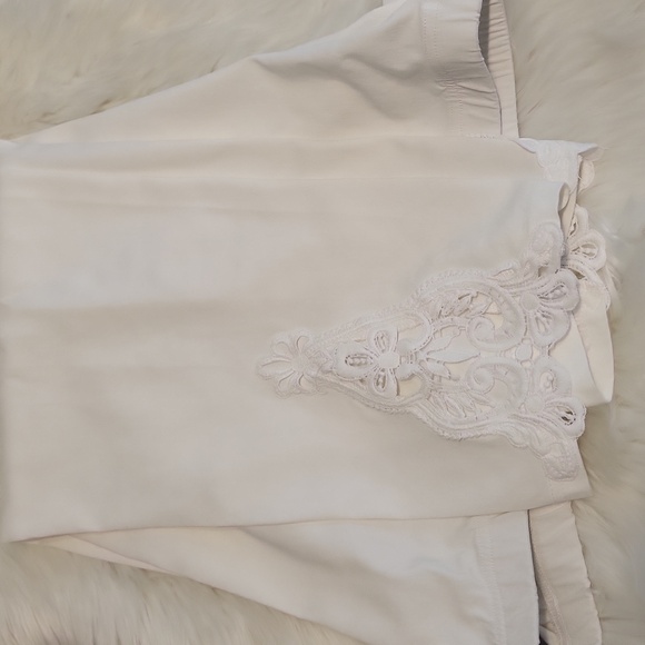 Capri pants - Picture 9 of 9